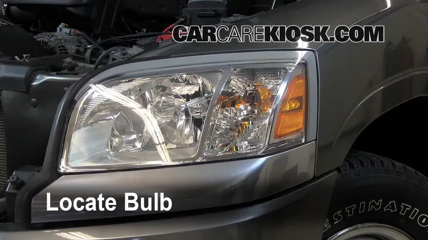 2007 Mitsubishi Raider LS 3.7L V6 Extended Cab Pickup Lights Headlight (replace bulb)
